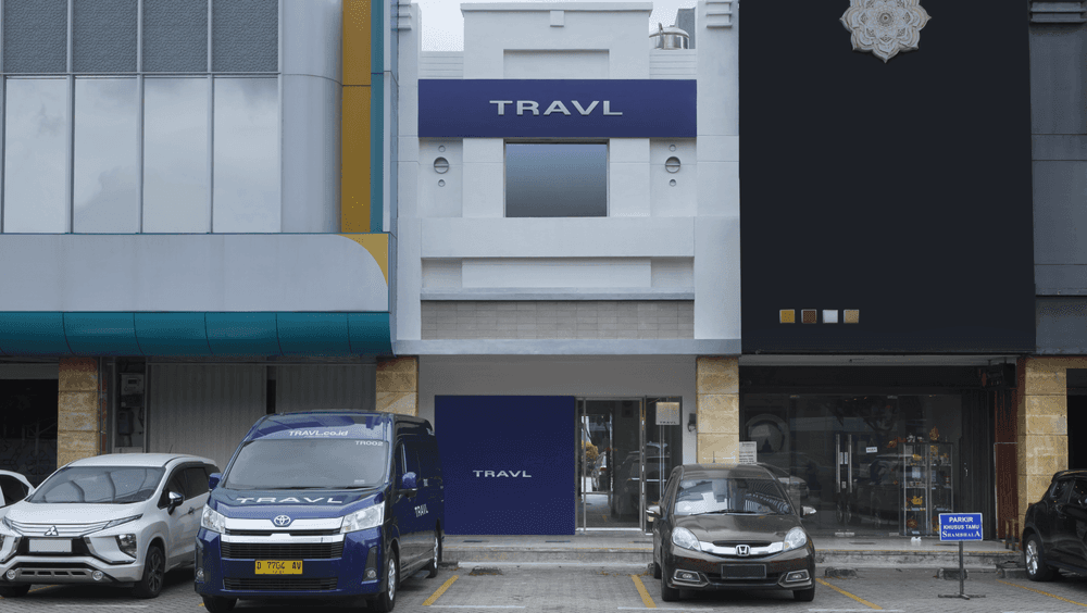 Travel Tangerang Selatan Bandung Premium? Nikmati Captain Seat & Kabin Privat 8 Kursi